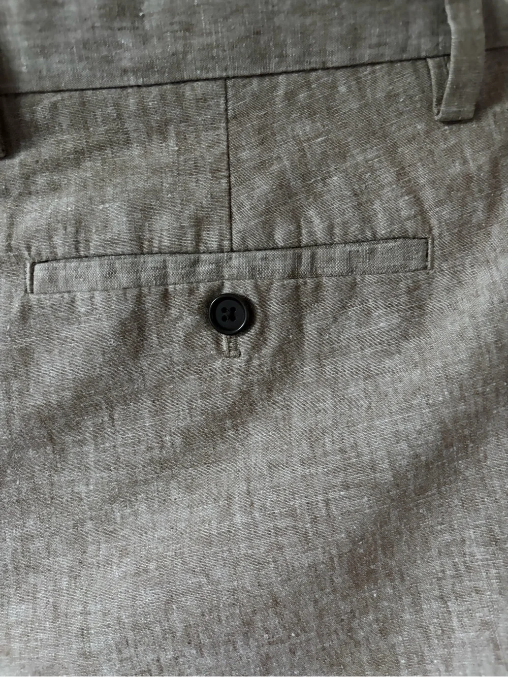 Banana Republic Men’s Khaki 9 Inch Linen Blend Chino Aiden Shorts Size 35x9